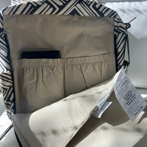 NWOT Petunia Pickle Bottom Diaper bag